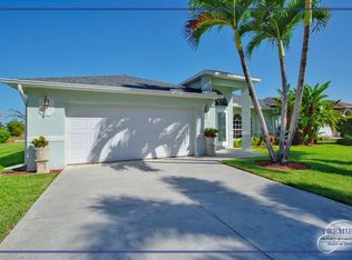 11530 Forest Mere Dr, Bonita Springs, FL 34135