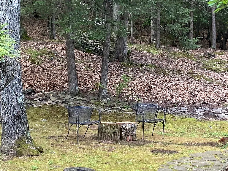 102 Boggs Hill Rd — Photo 37