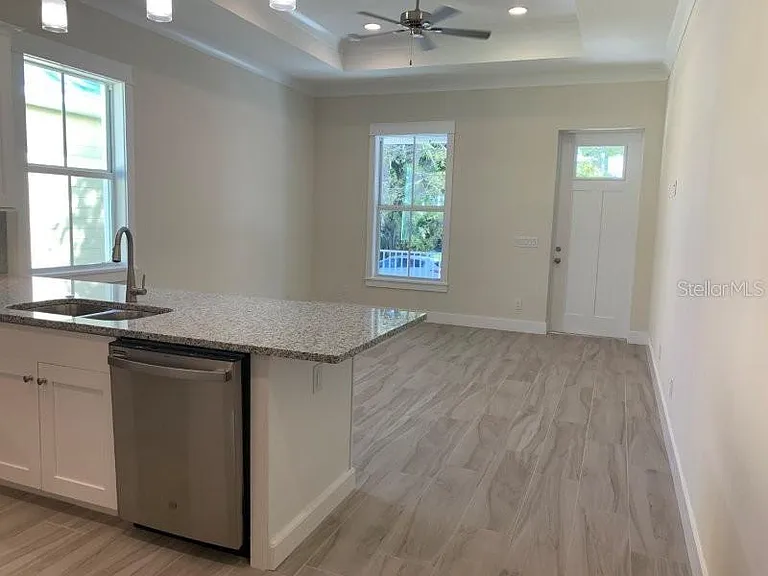 600 Trabue Ave #112 — Photo 6