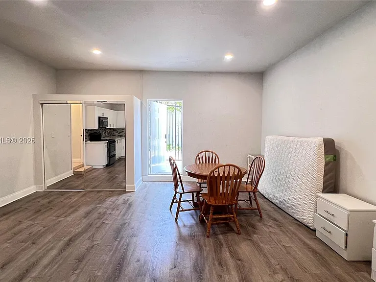 10911 SW 242nd St — Photo 9