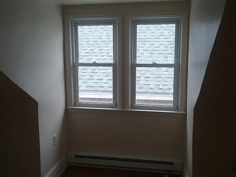 3rd Floor Bedroom 2