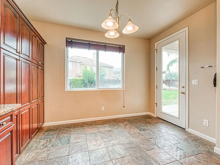 11078 Sawtooth Peak Way — Photo 5