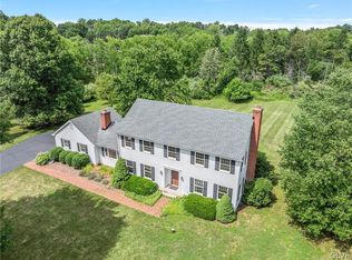 2435 Fox Run, Riegelsville, PA 18077