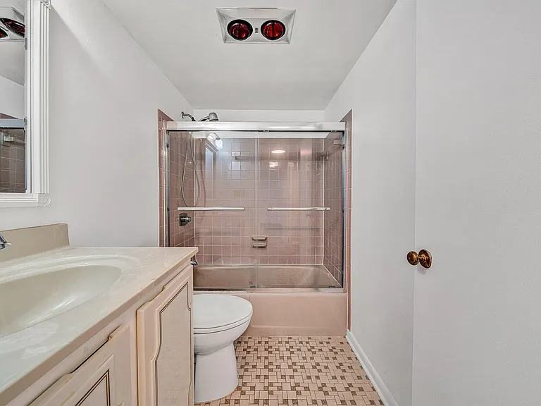 5260 Crossbow Cir #7D — Photo 22