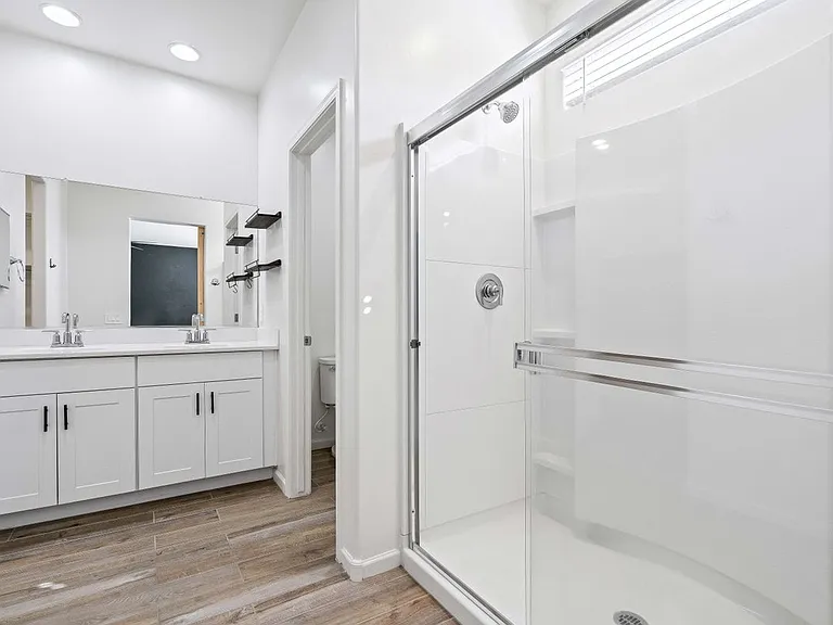 12486 N Reeves Pl — Photo 11