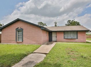 2032 W Little York Rd, Houston, TX 77091