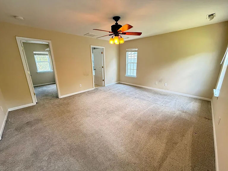 17418 Westmill Ln — Photo 8