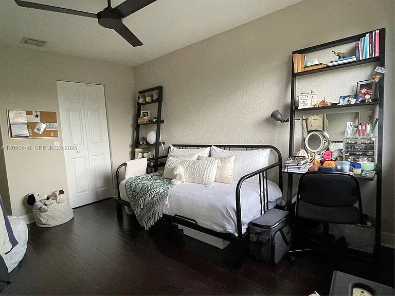 485 Silver Palm Way — Photo 29