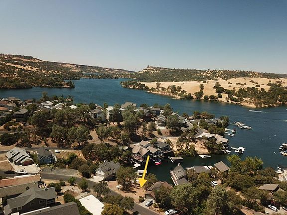 3rd image of 554 Sunrise Rd