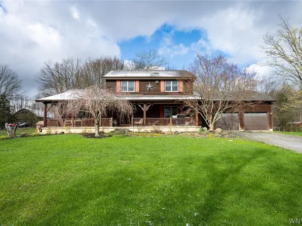 9496 W Hill Rd, Boston, NY 14025