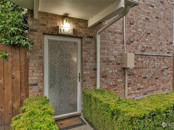 12232 SE 59th Street #116, Bellevue, WA 98006