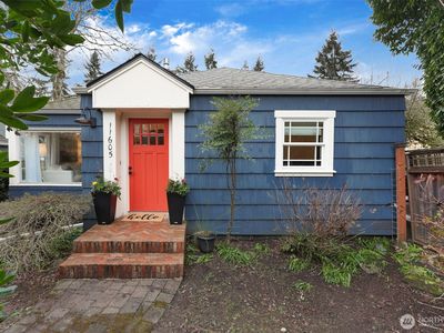 11605 Meridian Avenue N, Seattle, WA, 98133