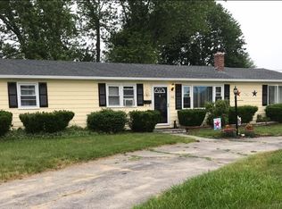 140 Asylum Rd, Warwick, RI 02886