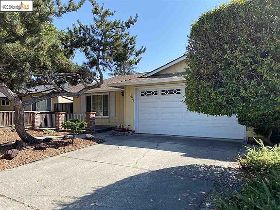 2nd image of 3008 San Andreas Dr