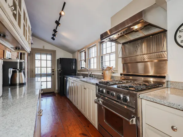 129 Webster Mills Road, Chichester, NH 03258