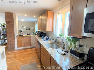 80 Ten Hills Rd #1, Somerville, MA 02145