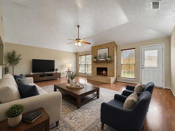 4th image of 14611 Cypress Valley Dr