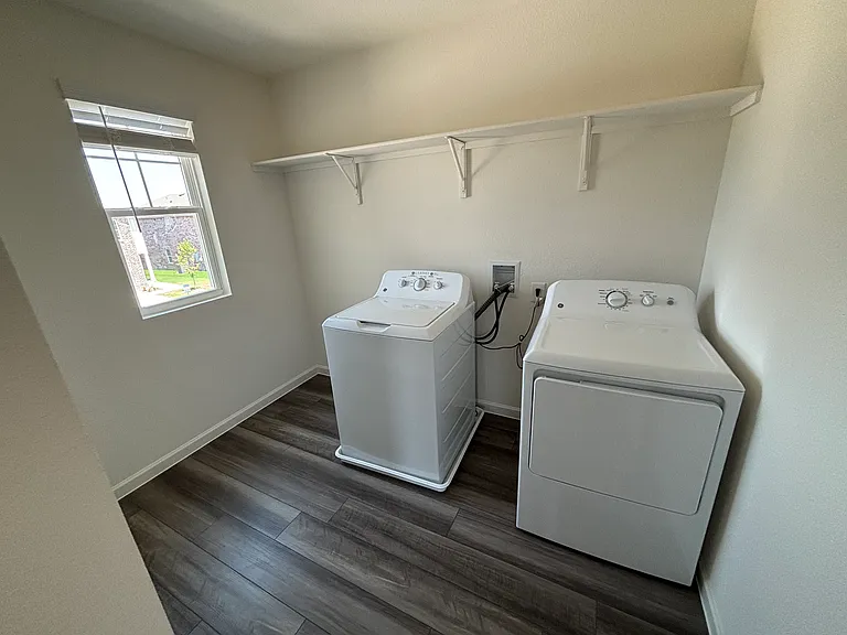 5511 Hastings Ln — Photo 17