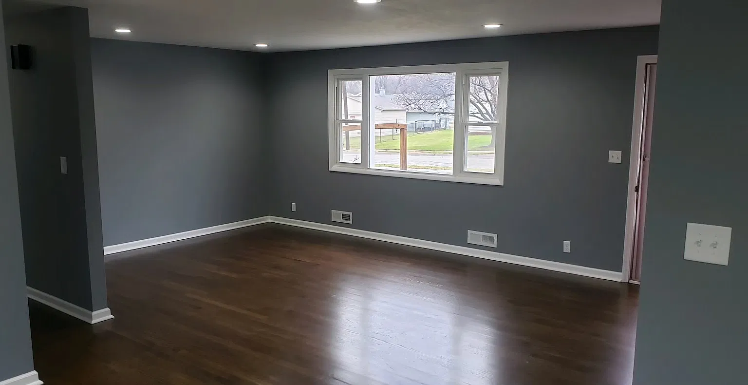 4 bed, 2144 sqft, $2,800 — Photo 2