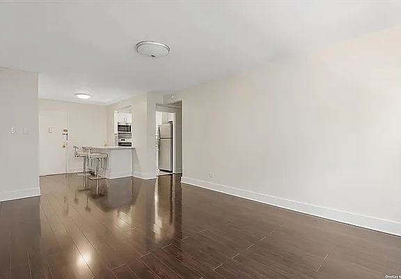 3rd image of 745 E 31st St APT 4A