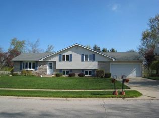1617 Provincial Dr, South Bend, IN 46614