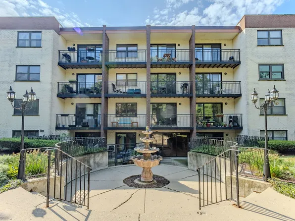 1629 W Sherwin Ave APT 307, Chicago, IL 60626