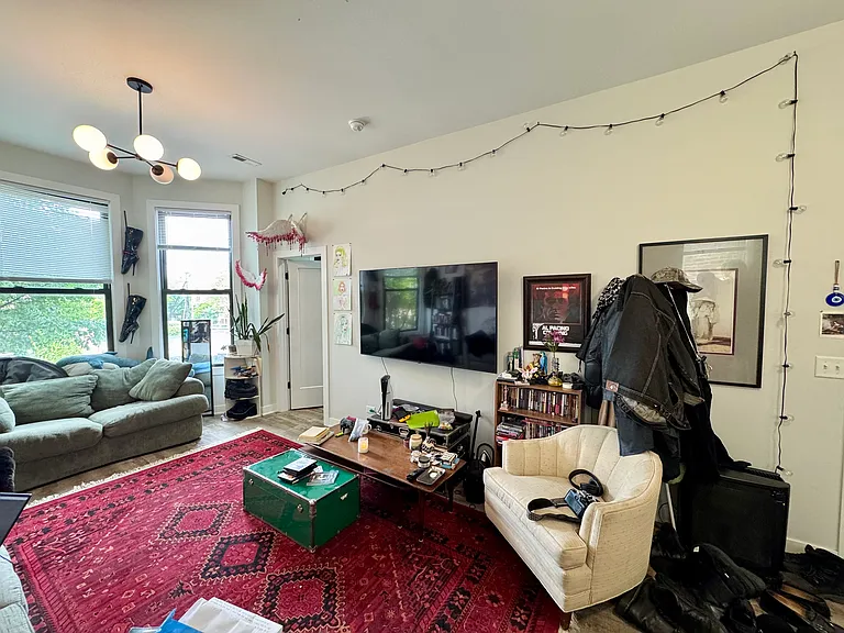 3203 W Armitage Ave #2F — Photo 20