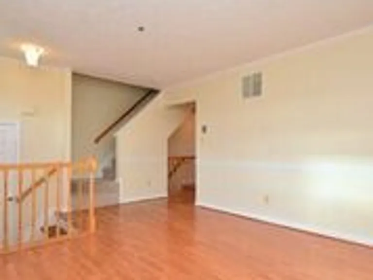 123 Hunter Ct — Photo 14