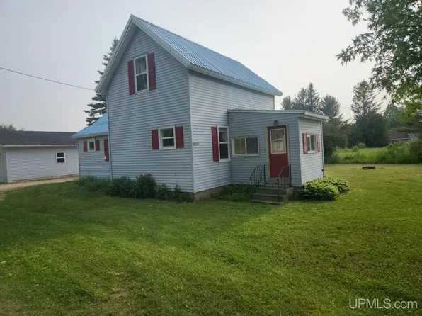 3495 M 94, Chatham, MI 49816