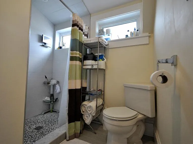 2 Larose Pl #1 — Photo 11