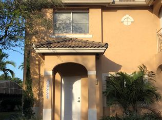 16606 NW 70th Ave, Miami Lakes, FL 33014