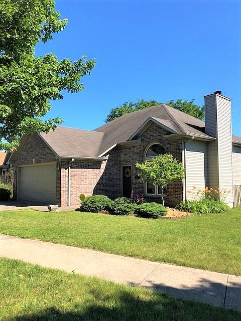1st image of 208 Gateway Park Cir