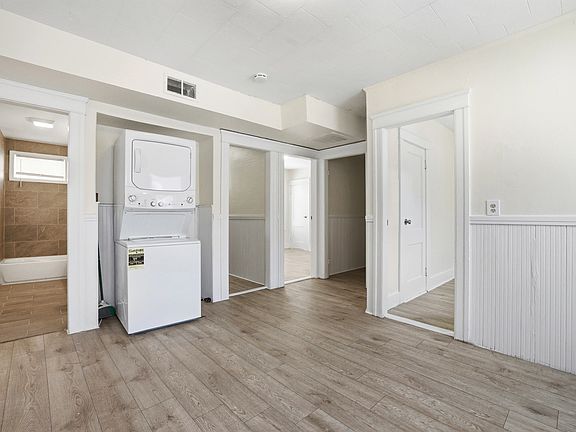 3rd image of 12 Hillside St APT 3