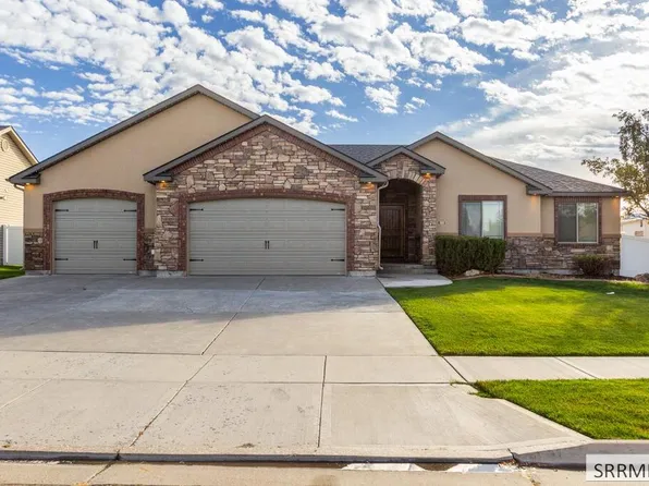 4001 Silverado Dr, Idaho Falls, ID 83404