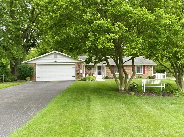 617 Marshall Dr, Xenia, OH 45385