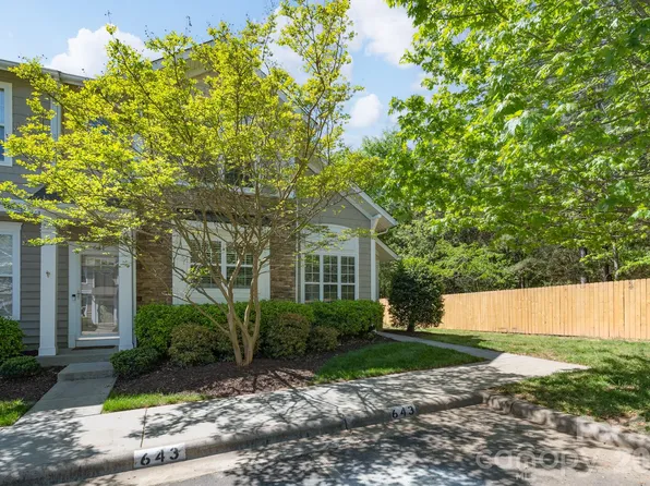 643 Brickdust Ct, Fort Mill, SC 29708