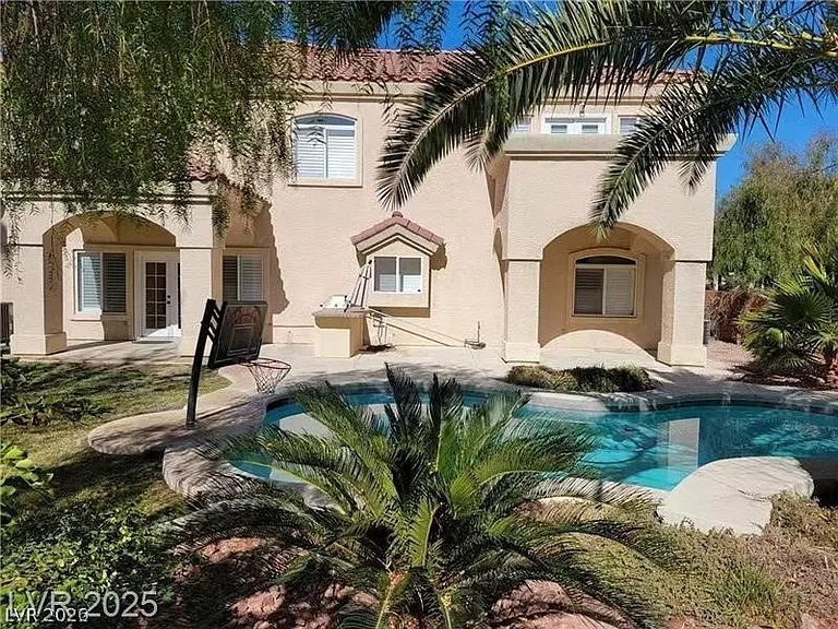 2598 Mizzoni Cir — Photo 28