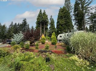 54432 McKenzie Hwy #37, Blue River, OR 97413