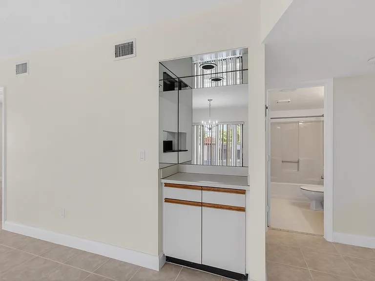 351 Club Cir #101 — Photo 26