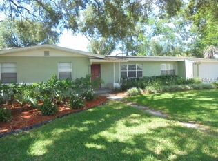 902 Avenue M SE, Winter Haven, FL 33884