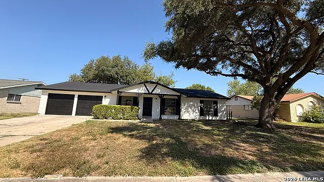 4 bed, 6.0 bath, 1582 sqft, $2,100 — Photo 3