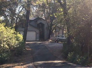 3143 Pinehaven Dr, Redding, CA 96003