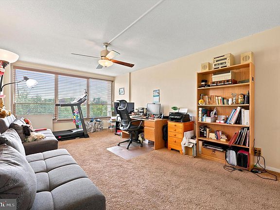 3rd image of 1001 City Ave #E-831