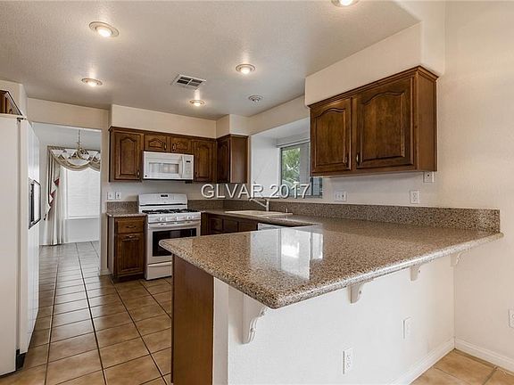 5th image of 5128 Forest Oaks Dr