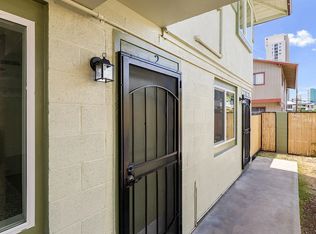 718 Kamuela Ave #2, Honolulu, HI 96816