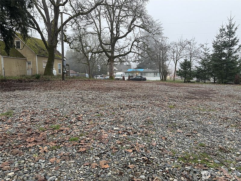 3rd image of 28003 Academy Street S