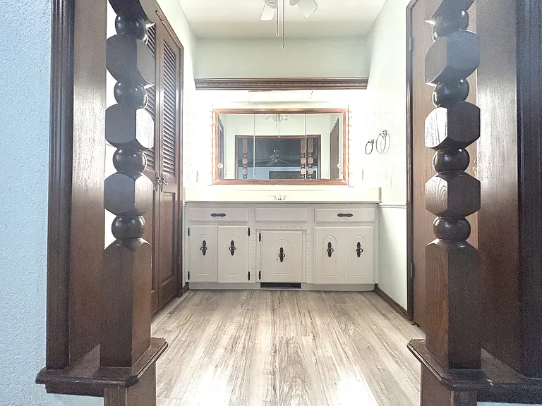 6605 Parkwood Ln — Photo 17