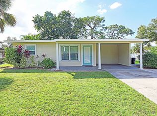 871 June Pkwy, North Fort Myers, FL 33903