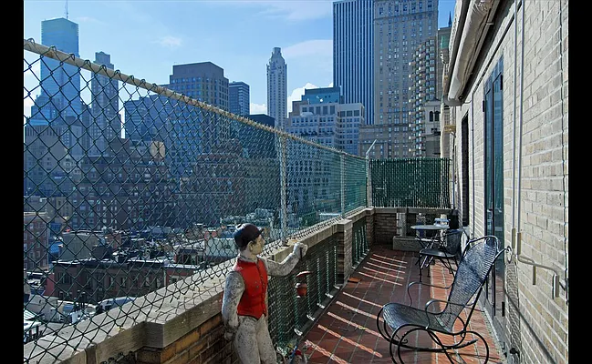 Sold by Douglas Elliman | media 4