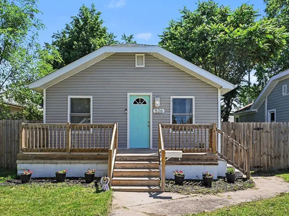 526 S 33rd St, South Bend, IN 46615